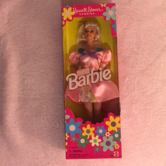 Russell Stover Candies Special Edition Barbie 1996 - Picture 2 of 5